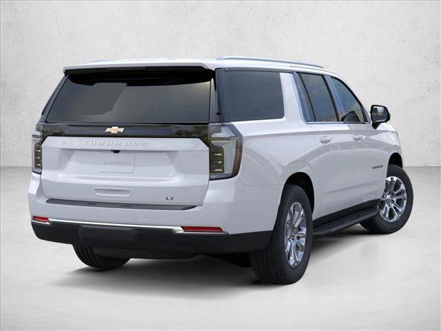 New 2026 Chevrolet Suburban LT image 5