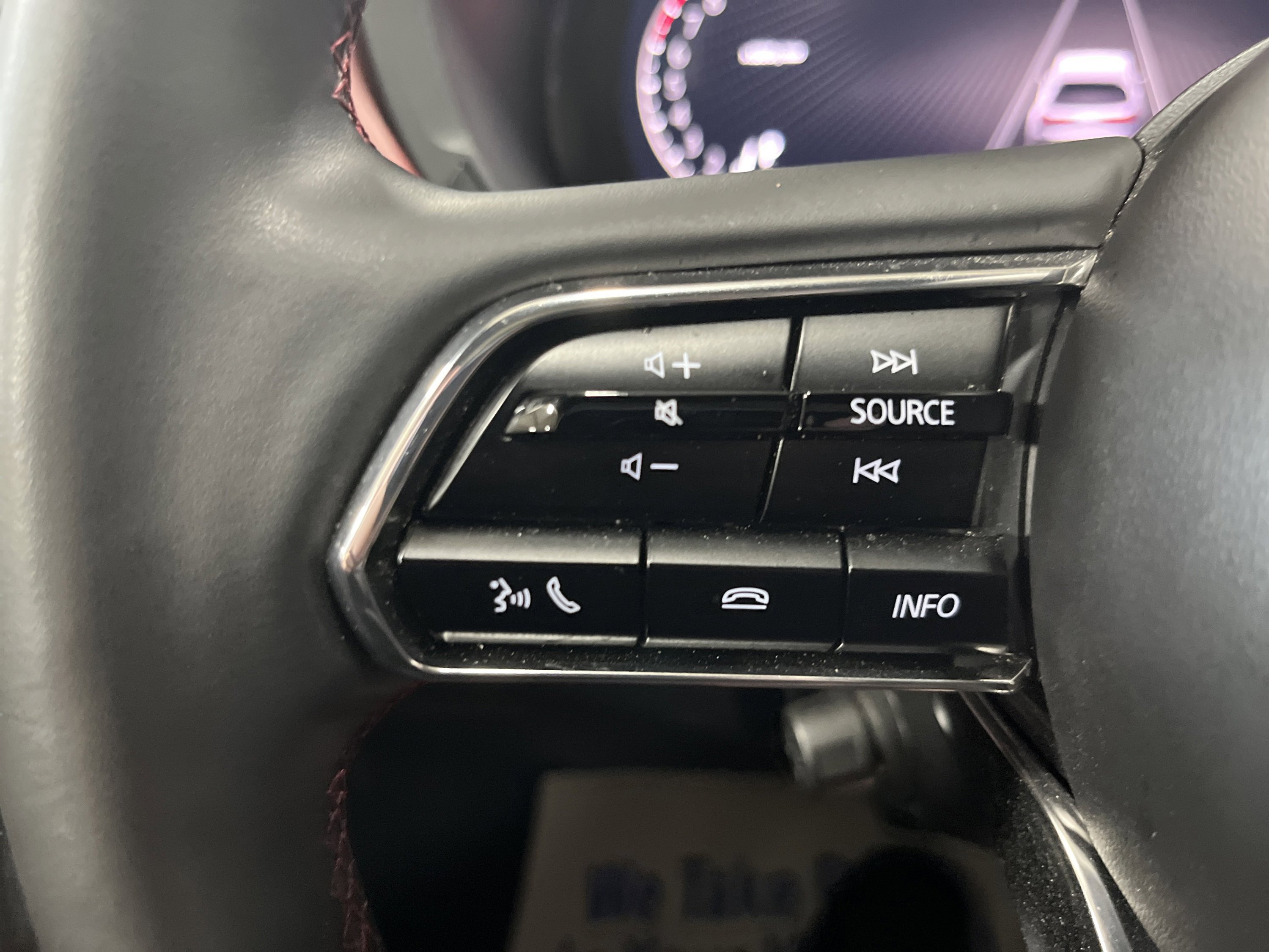 Used 2025 MAZDA CX-70 3.3 Turbo S w/ Premium Package image 23