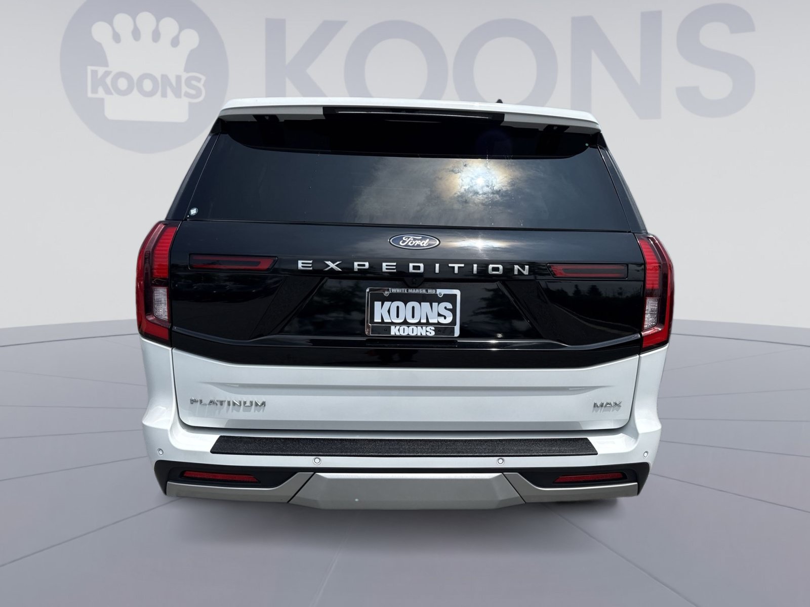 Used 2025 Ford Expedition Max Platinum AWD/4WD image 5