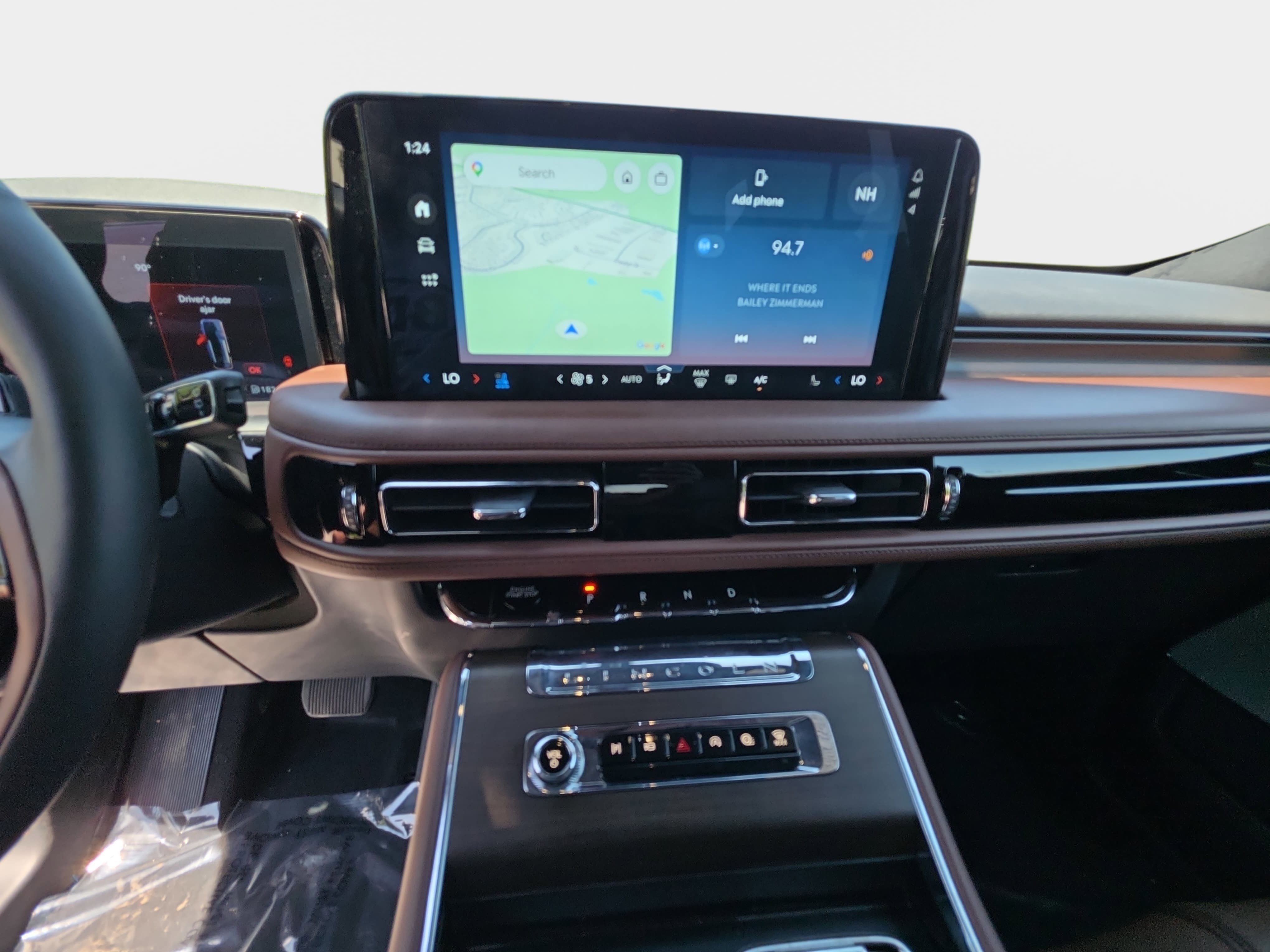 Used 2025 Lincoln Aviator Reserve w/ Equipment Group 201A AWD/4WD image 22