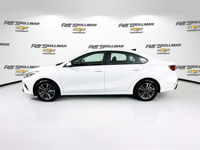 Used 2024 Kia Forte LXS image 4