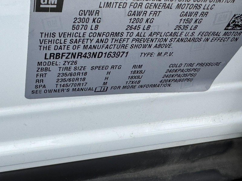 Used 2022 Buick Envision Essence w/ Safety Package image 27