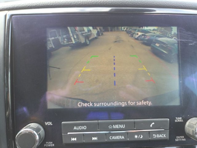 Used 2023 Nissan Titan S AWD/4WD image 28