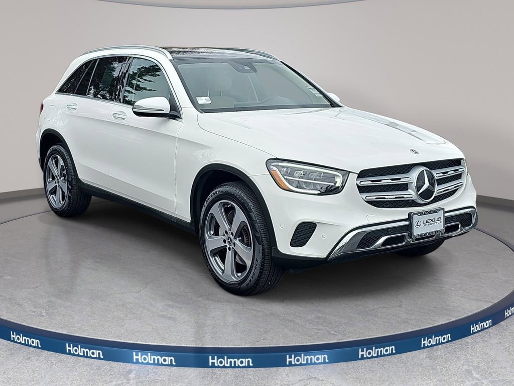Used 2022 Mercedes-Benz GLC 300 4MATIC image 4