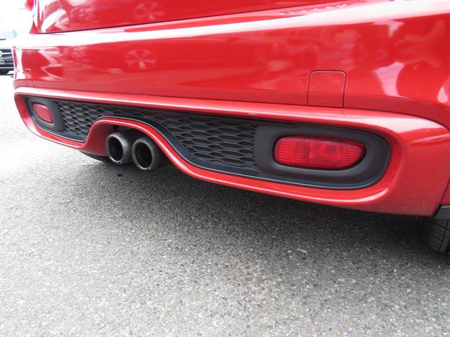 Used 2015 MINI Cooper S FWD image 28