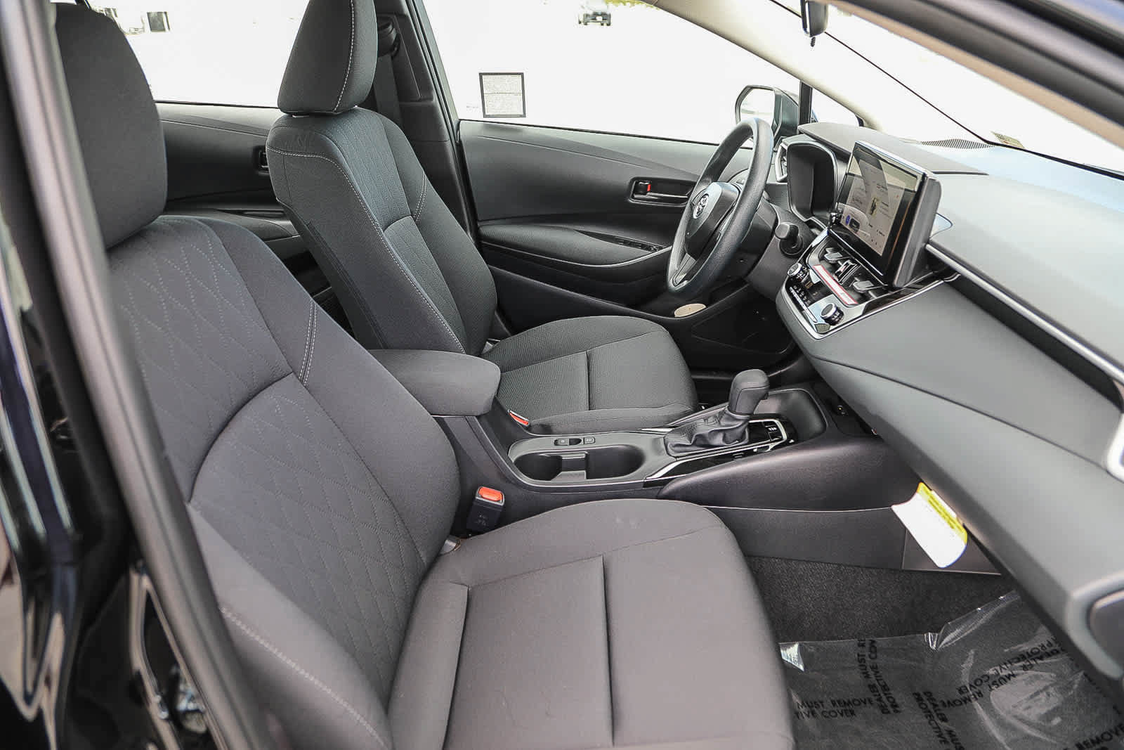 Used 2026 Toyota Corolla LE w/ LE Premium Package FWD image 16