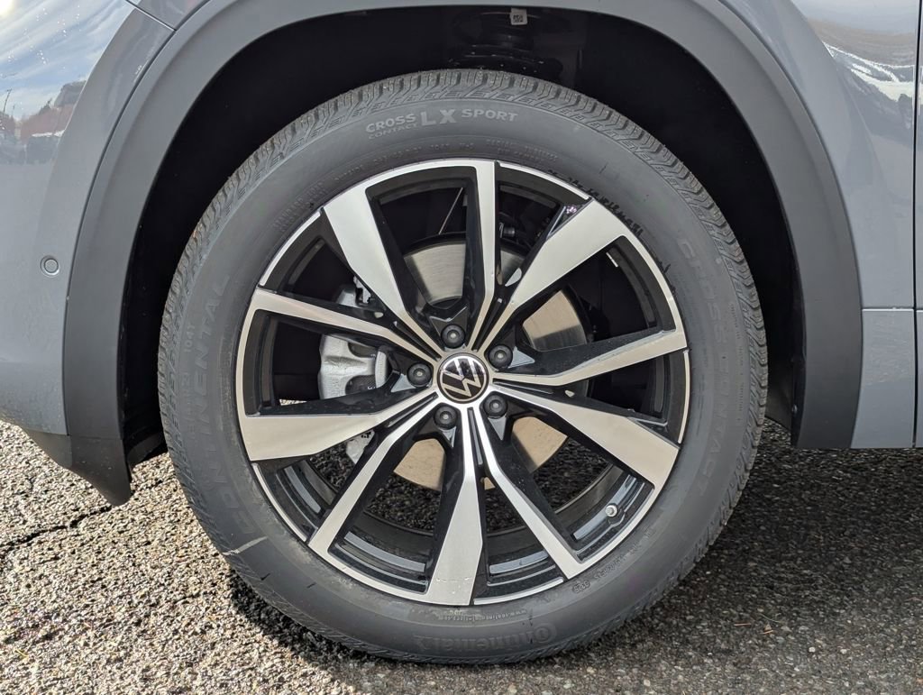 New 2026 Volkswagen Atlas Cross Sport SEL Premium R-Line image 43