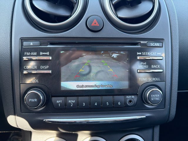 Used 2015 Nissan Rogue S w/ Convenience Package AWD/4WD image 26