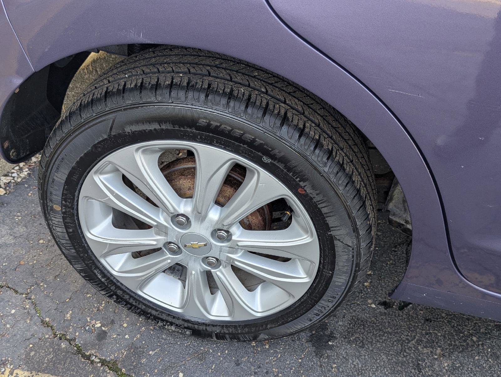 Used 2017 Chevrolet Spark LT FWD image 31