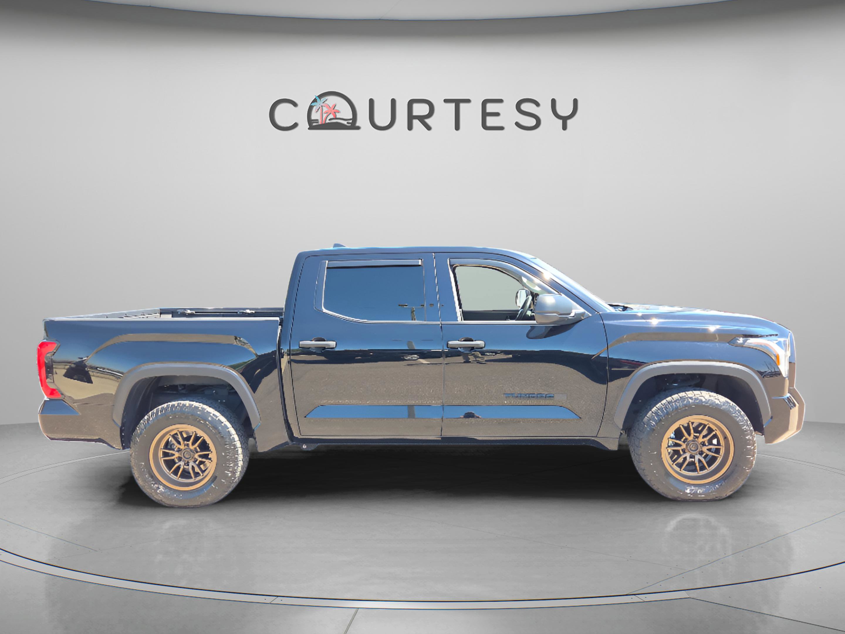 Used 2024 Toyota Tundra SR5 image 6