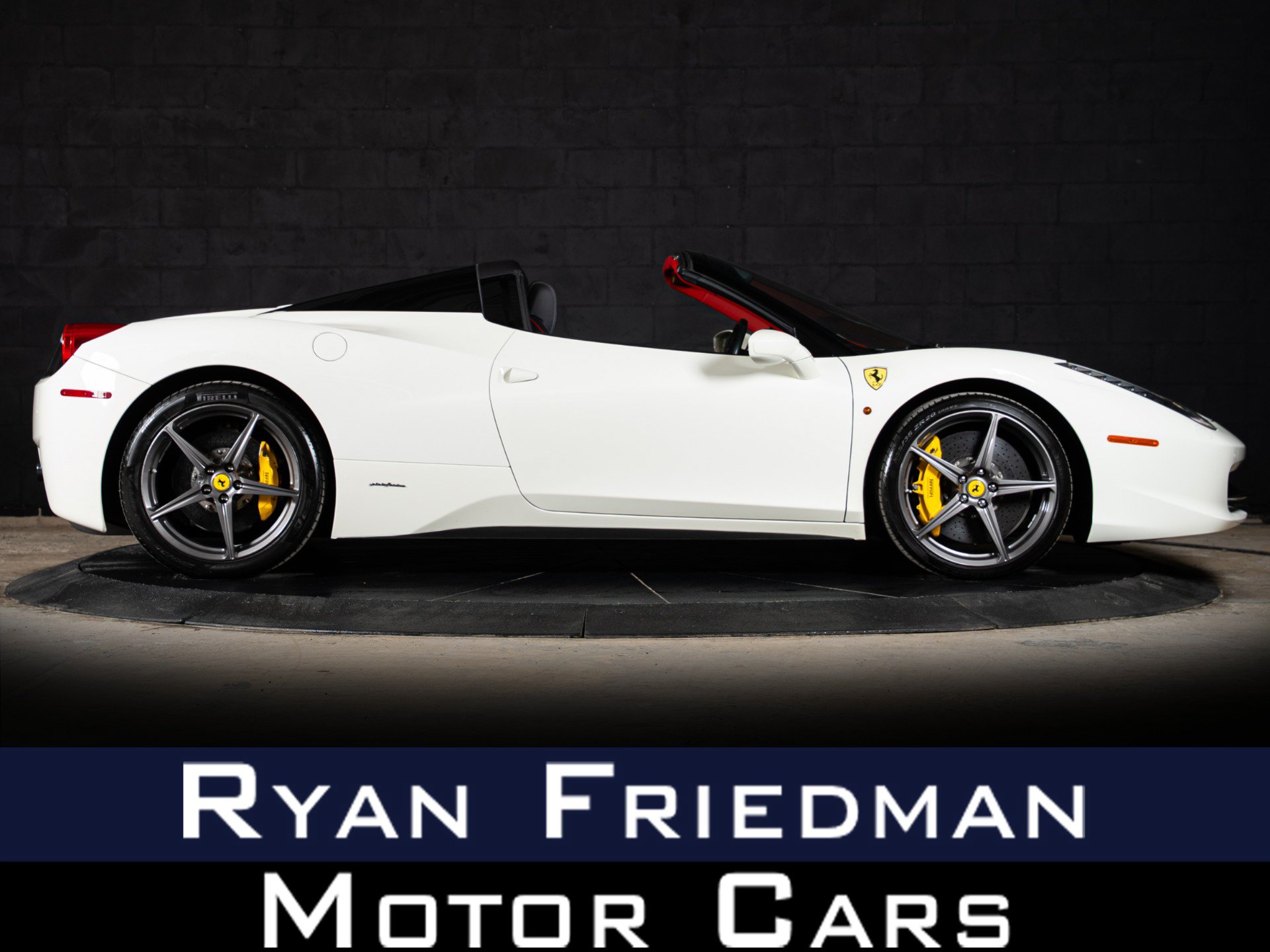 Used 2014 Ferrari 458 Spider RWD image 1