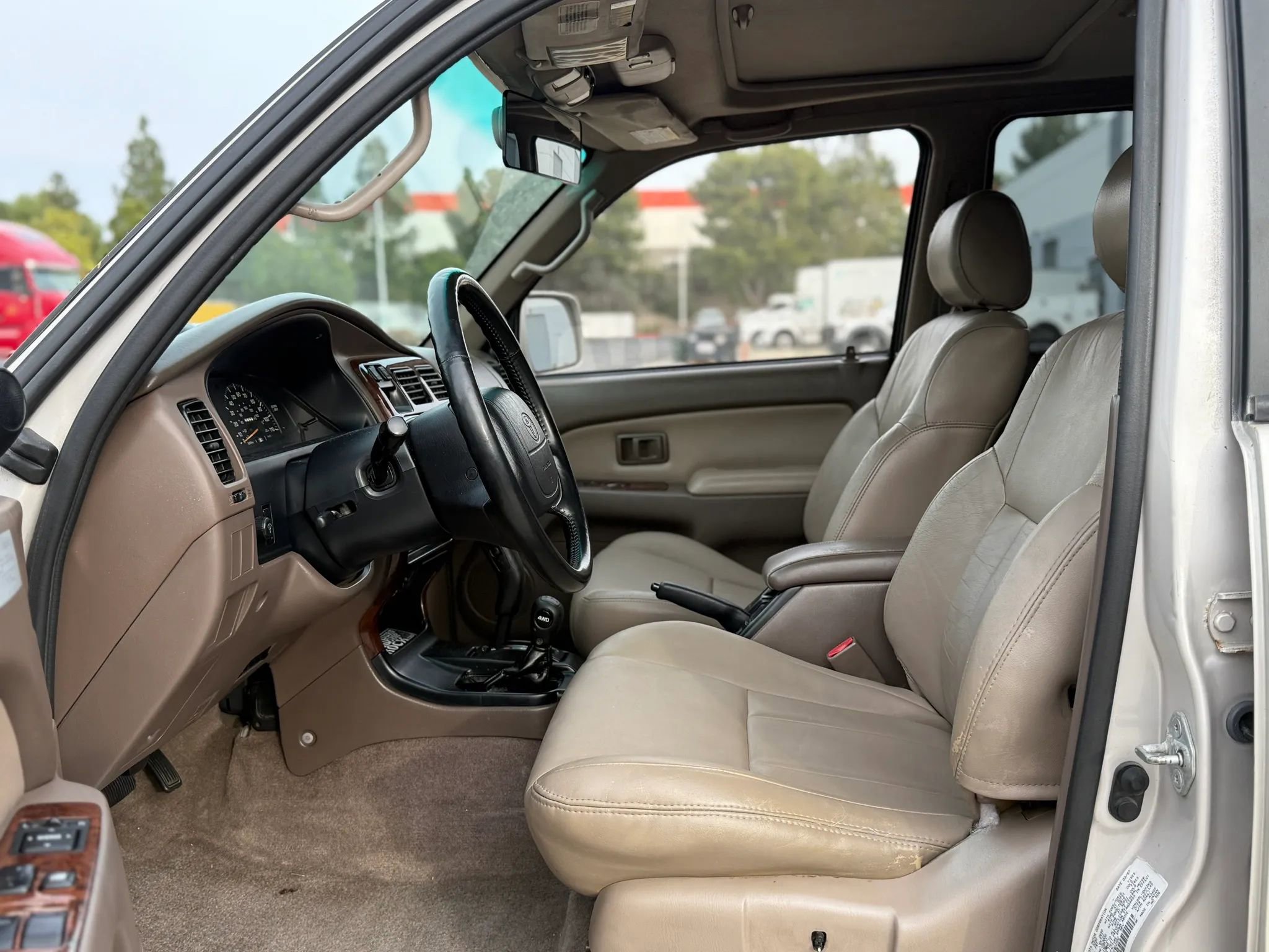 Used 1997 Toyota 4Runner Limited image 30