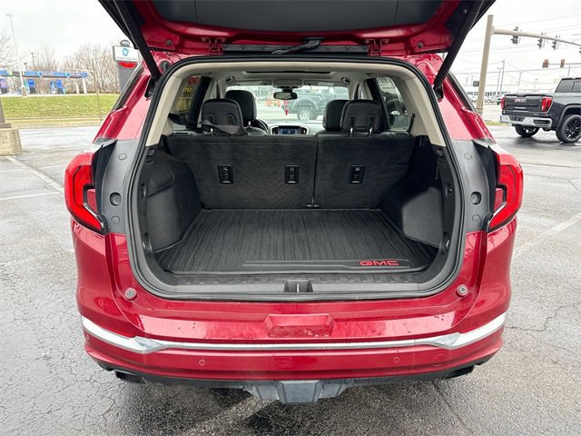 Used 2018 GMC Terrain Denali w/ Advanced Safety Package image 24