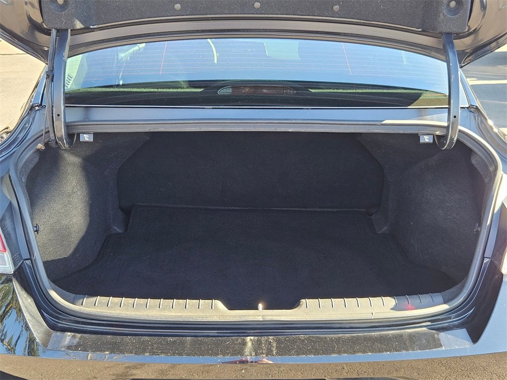 Used 2022 Hyundai Elantra SE w/ Cargo Package image 10