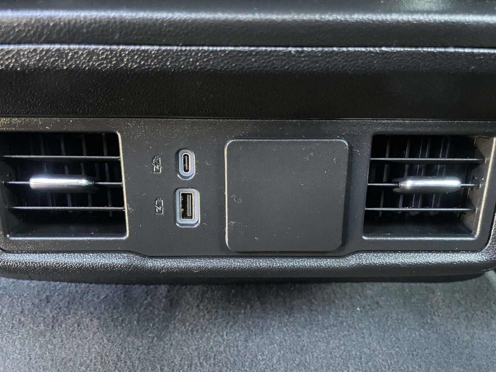 Used 2024 Chevrolet Silverado 1500 Custom RWD image 11