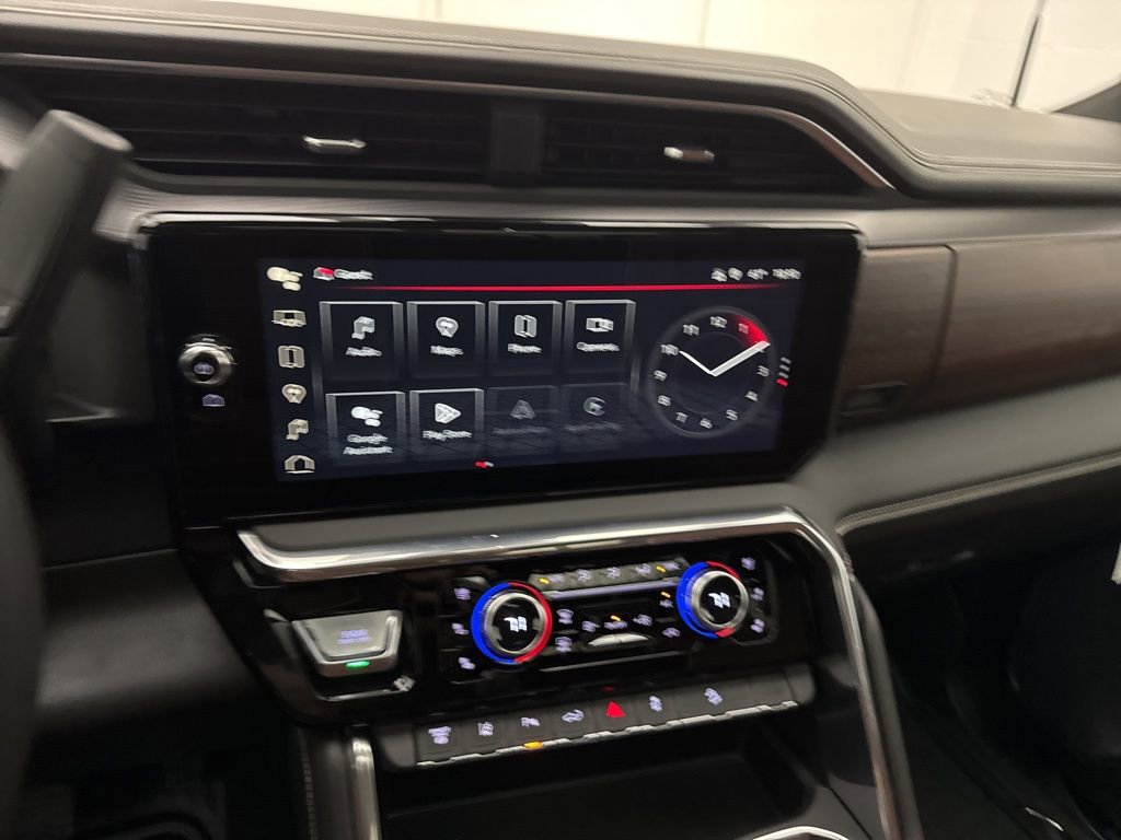 New 2026 GMC Sierra 2500 Denali Ultimate AWD/4WD image 17