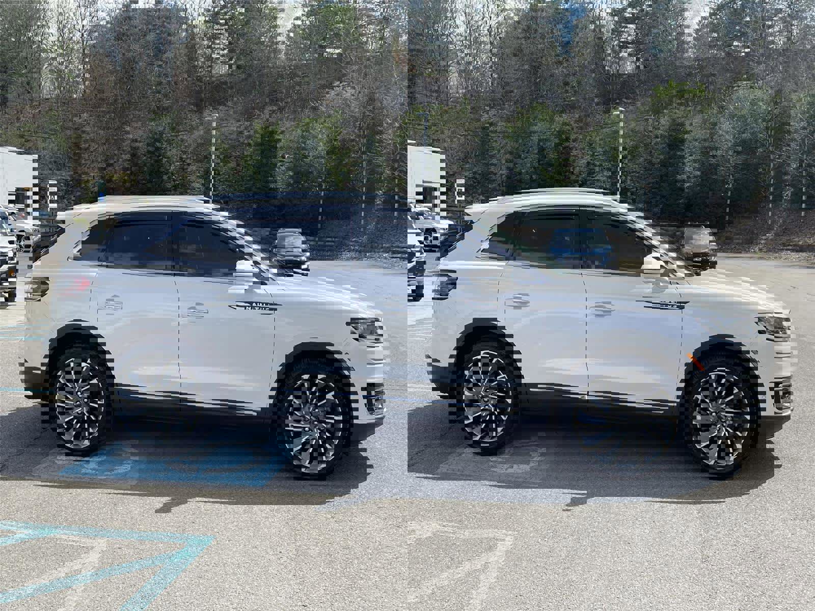 Used 2019 Lincoln Nautilus Reserve w/ Ultimate Package image 6