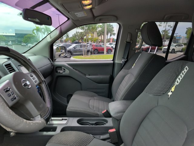 Used 2018 Nissan Frontier PRO-4X AWD/4WD image 17