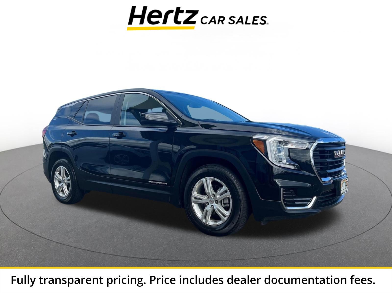 Used 2024 GMC Terrain SLE FWD image 1