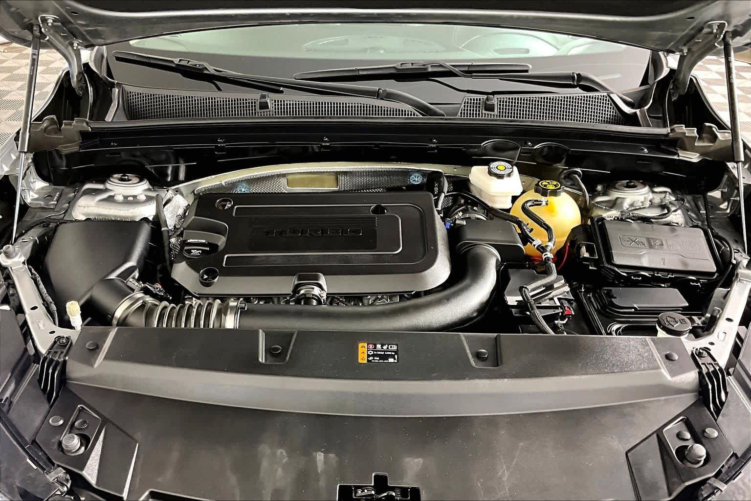 Used 2023 Buick Envision Essence w/ Sport Touring Package AWD/4WD image 29