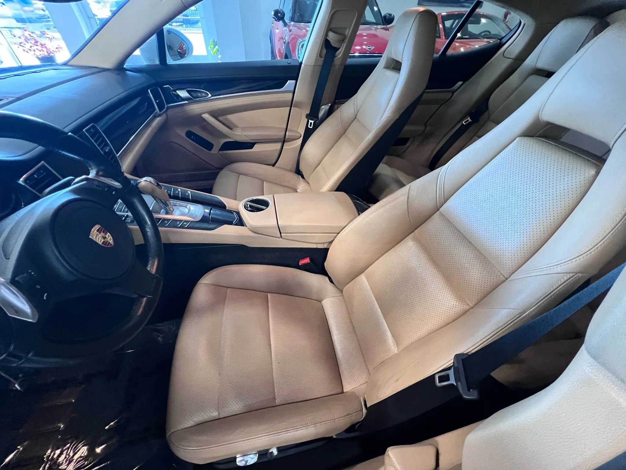 Used 2015 Porsche Panamera 4 AWD/4WD image 9
