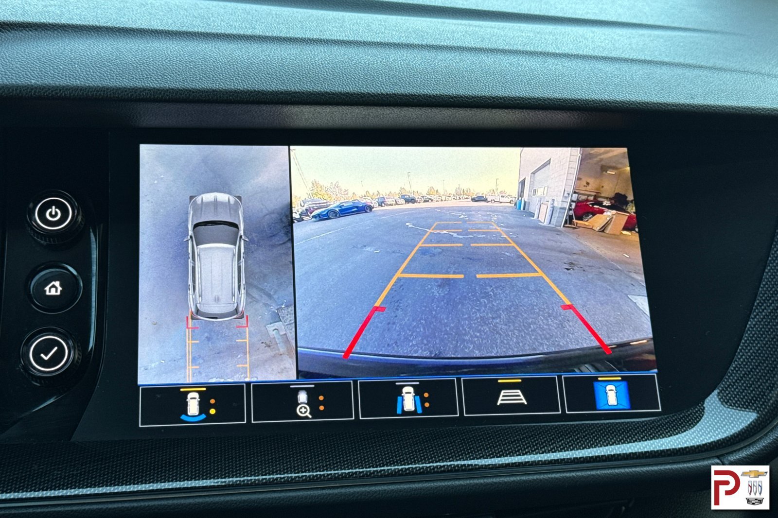 Certified 2021 Buick Envision Essence w/ Technology Package I AWD/4WD image 24
