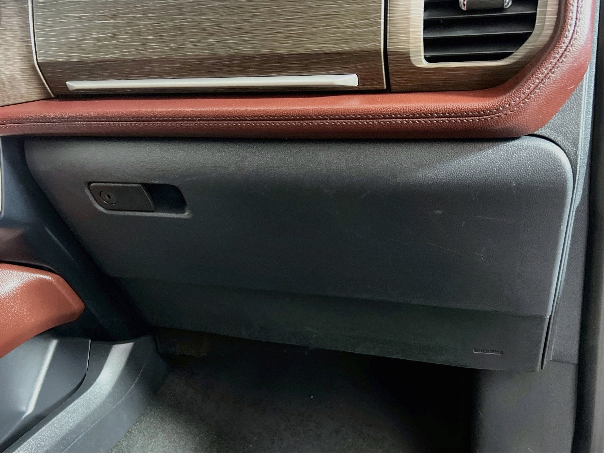 Used 2024 Ford Expedition Limited RWD image 33