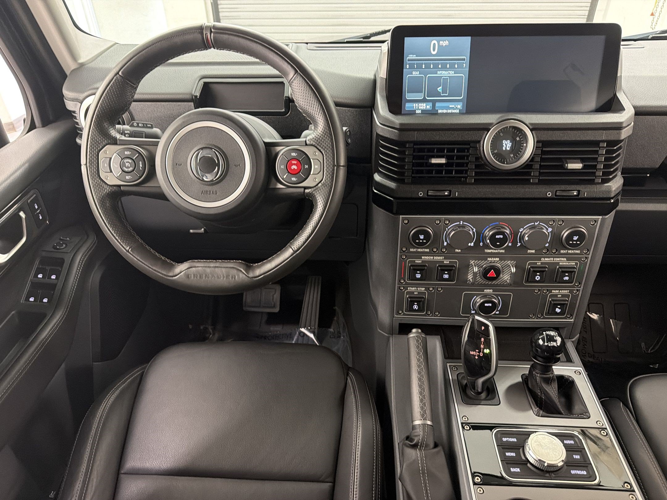 Used 2024 INEOS Grenadier Station Wagon AWD/4WD image 32