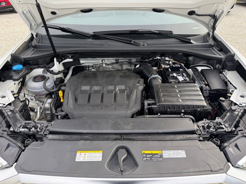 Used 2025 Audi Q3 2.0T Premium image 11