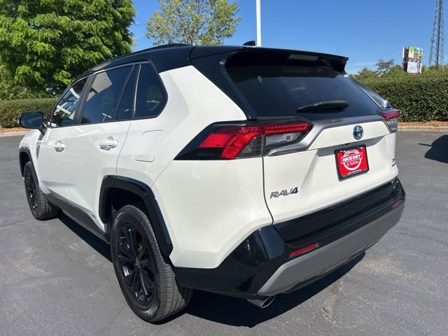 Used 2022 Toyota RAV4 XSE image 11