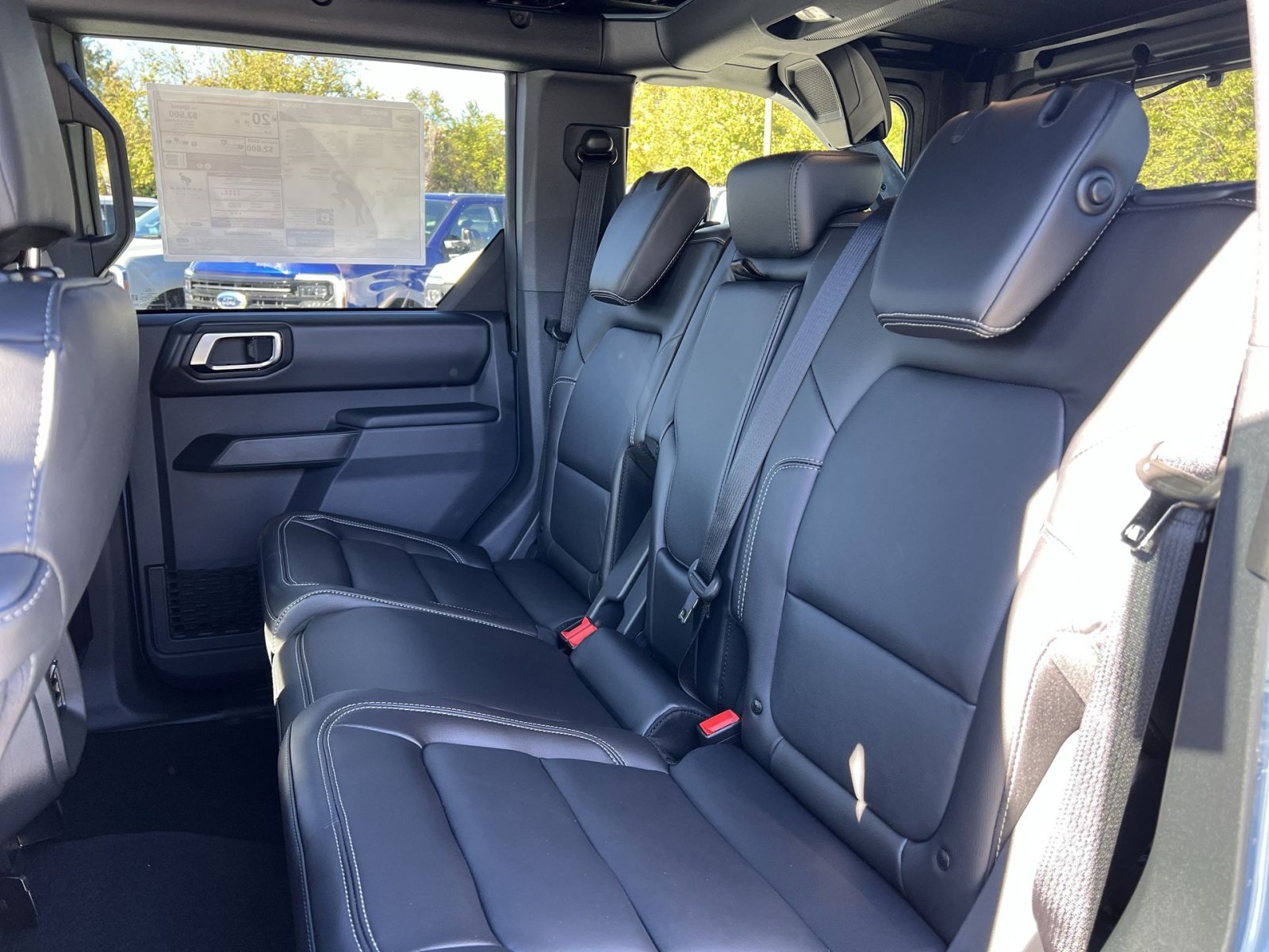 New 2025 Ford Bronco Outer Banks image 24