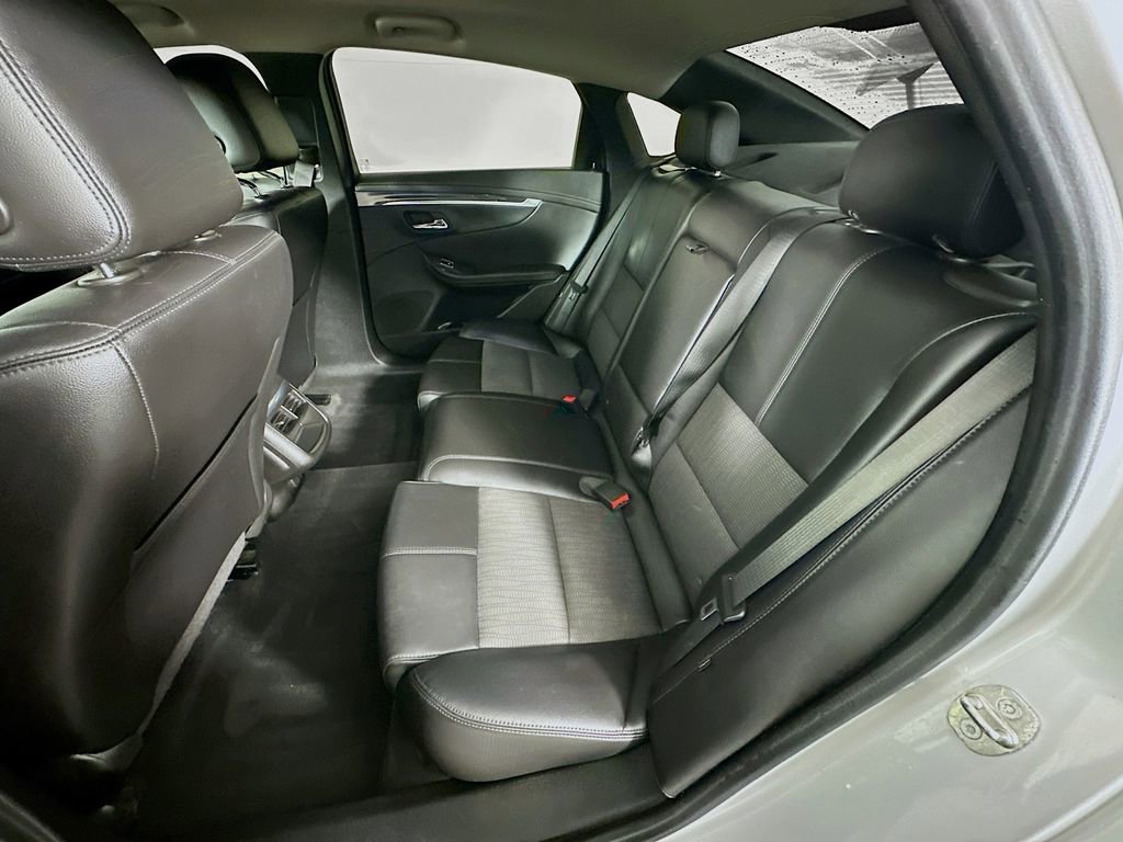 Used 2017 Chevrolet Impala LT image 26