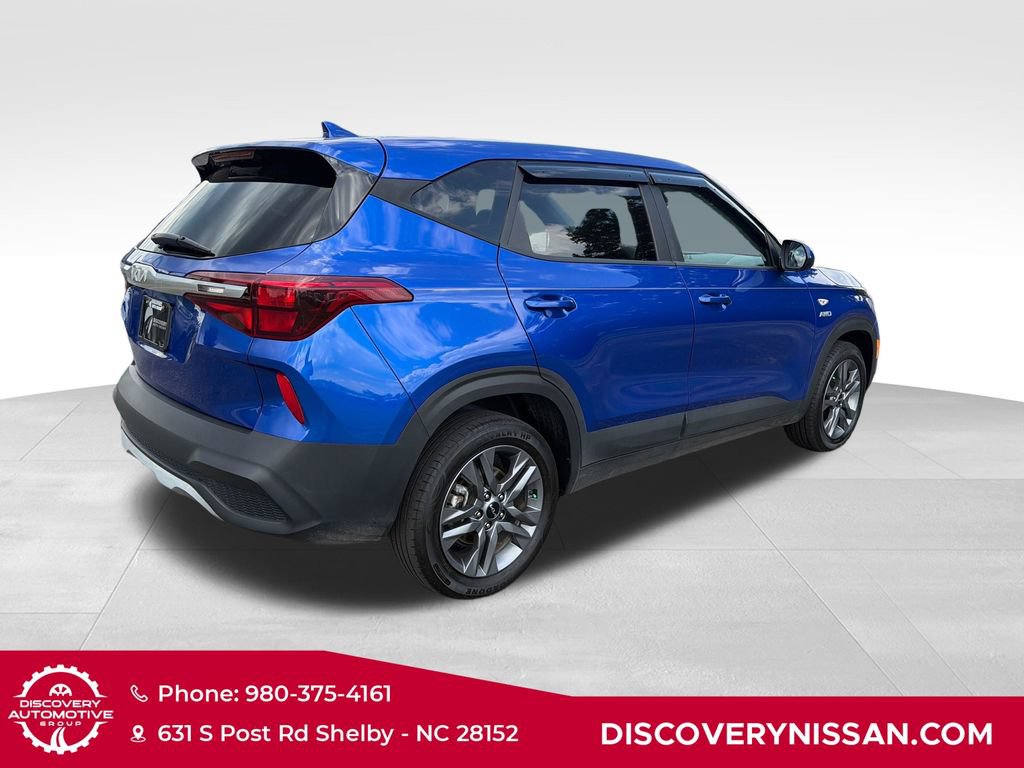 Used 2023 Kia Seltos LX AWD/4WD image 6