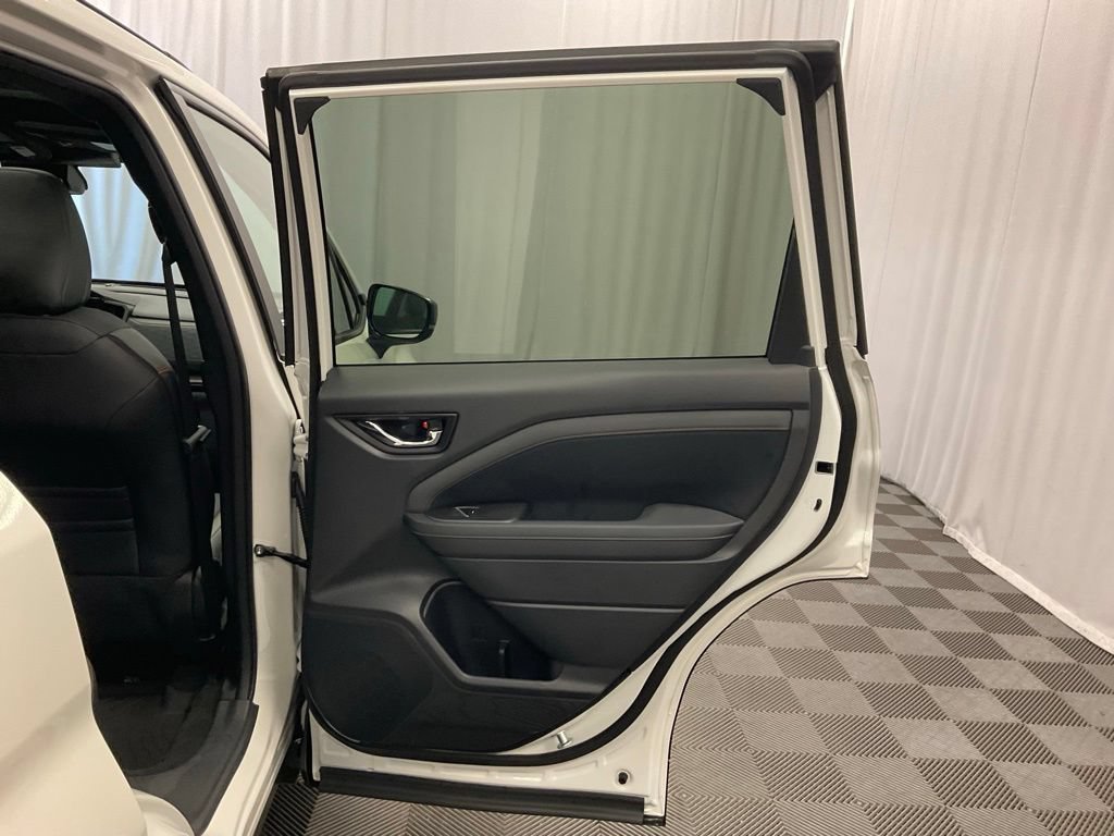 New 2026 Subaru Forester Sport AWD/4WD image 26
