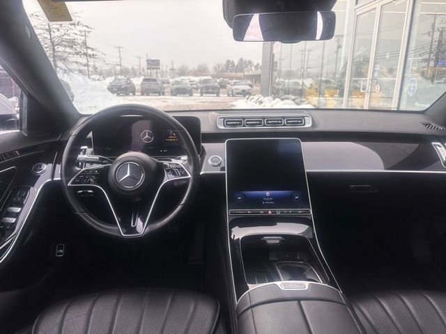 Used 2022 Mercedes-Benz S 500 4MATIC image 11