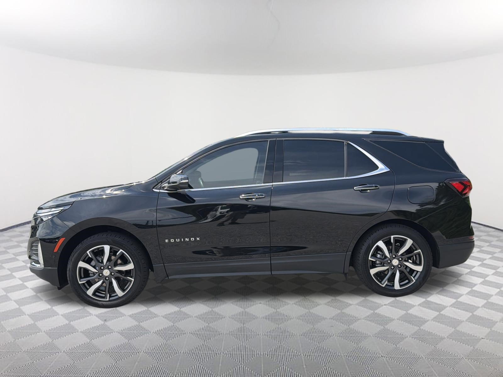 Used 2023 Chevrolet Equinox Premier FWD image 9