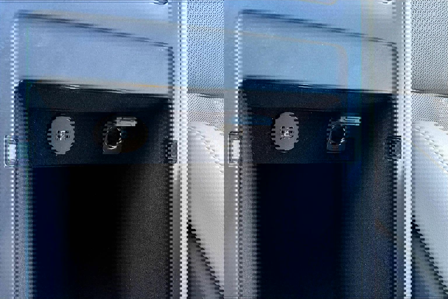 Used 2024 Lincoln Nautilus Premier w/ Equipment Group 102A image 32