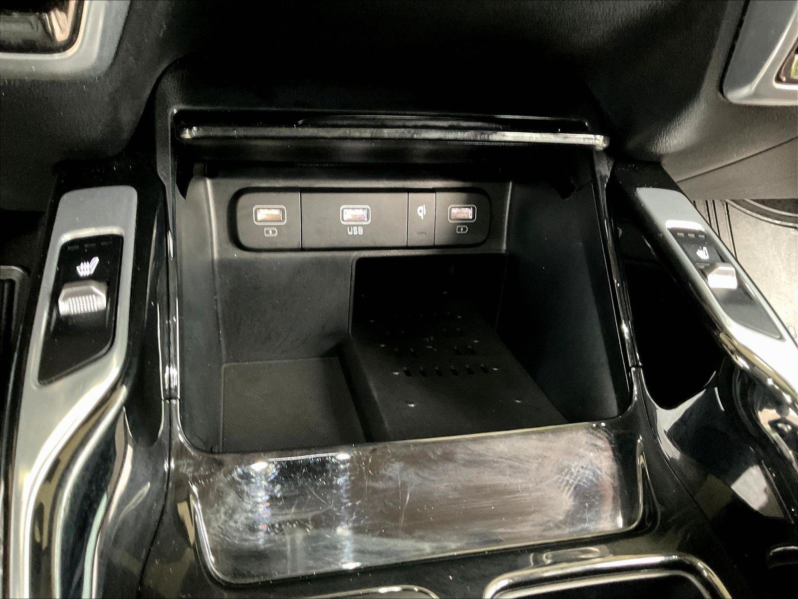 Used 2023 Kia Sorento SX AWD/4WD image 15