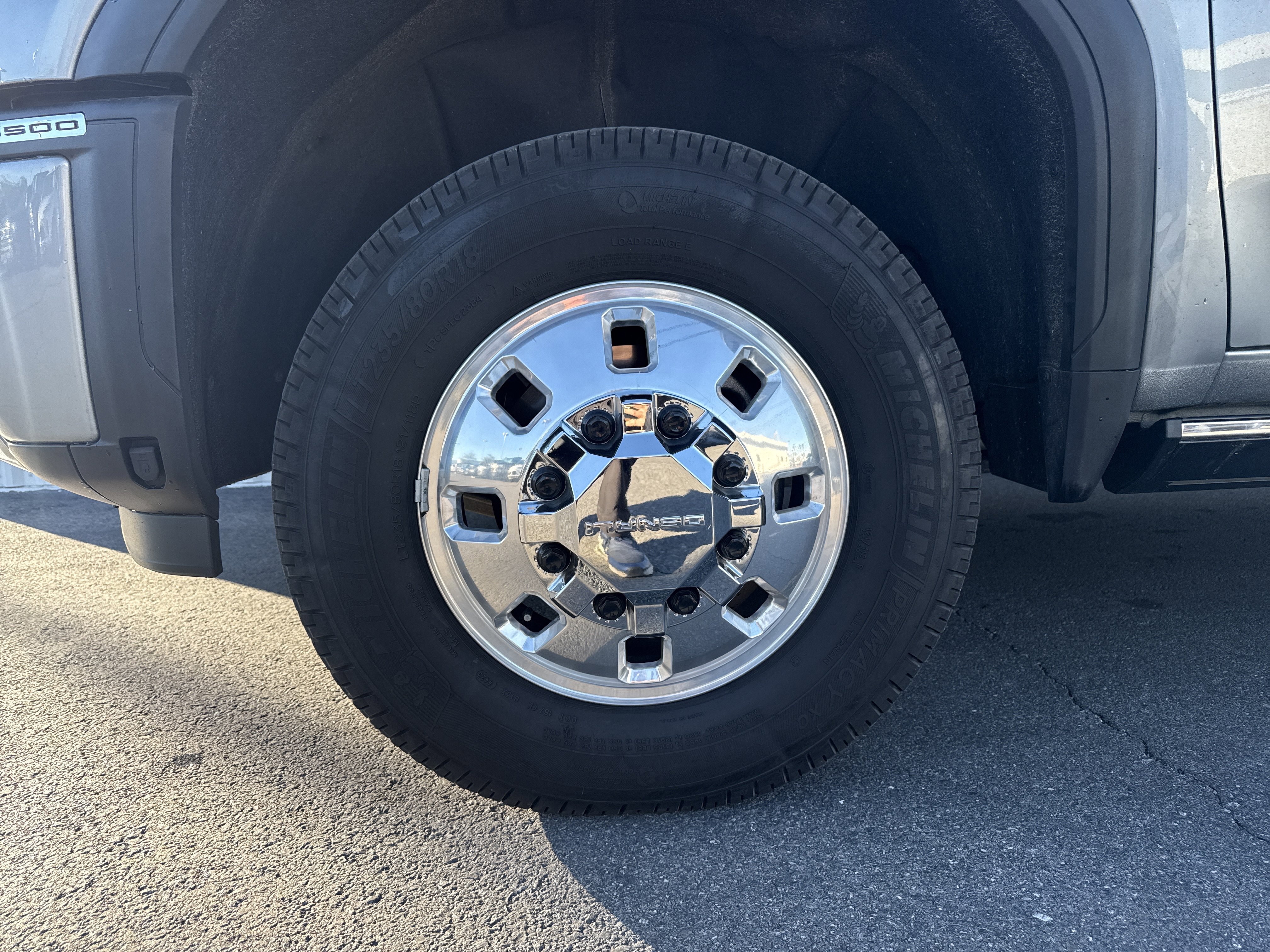 Used 2024 GMC Sierra 3500 Denali w/ Denali Reserve Package image 7