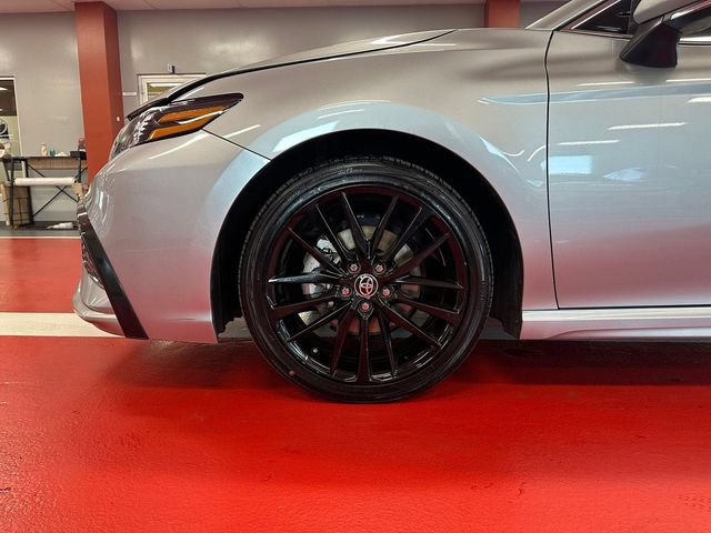 Used 2024 Toyota Camry XSE FWD image 29