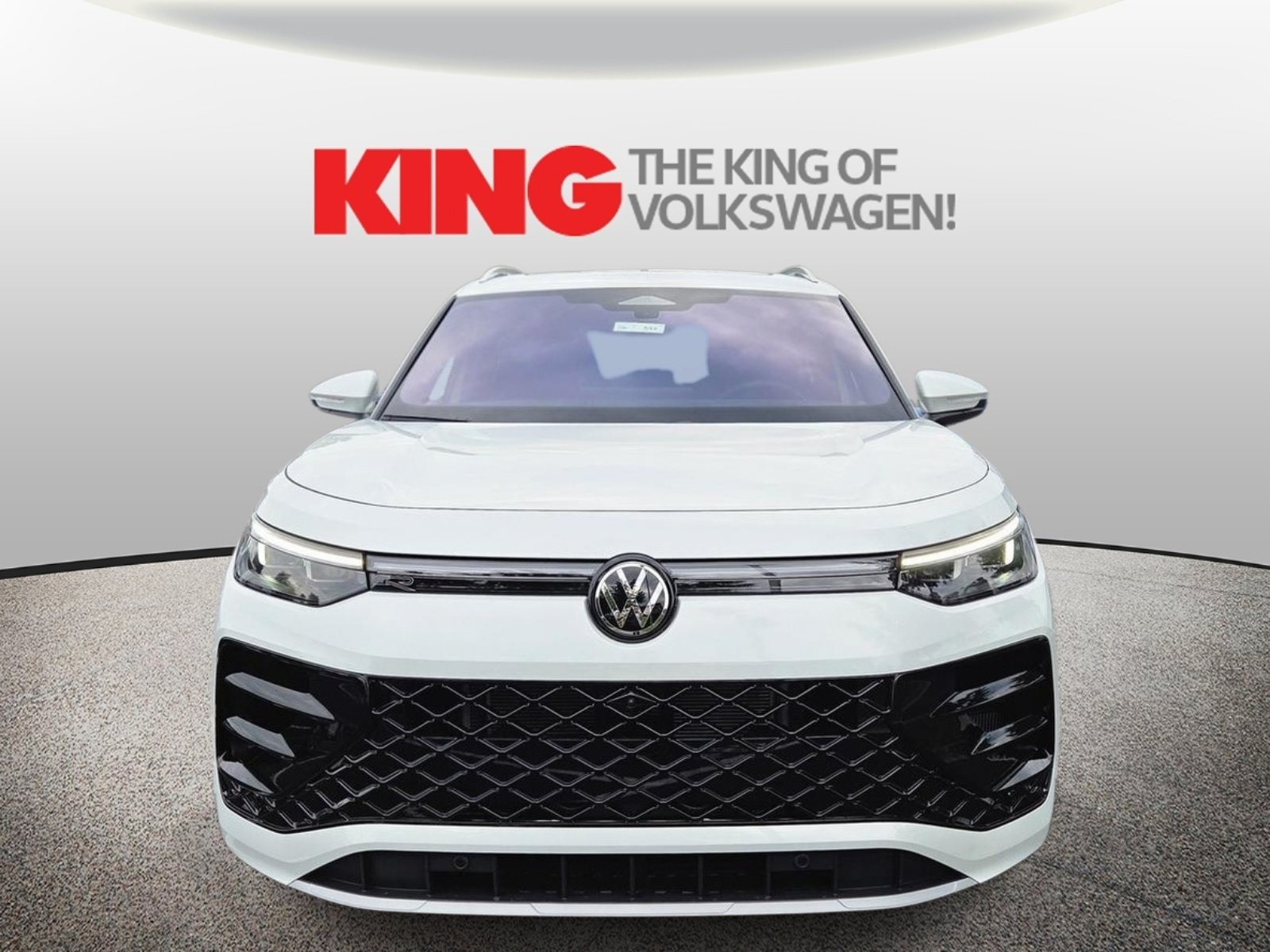 New 2026 Volkswagen Tiguan SEL R-Line AWD/4WD image 9