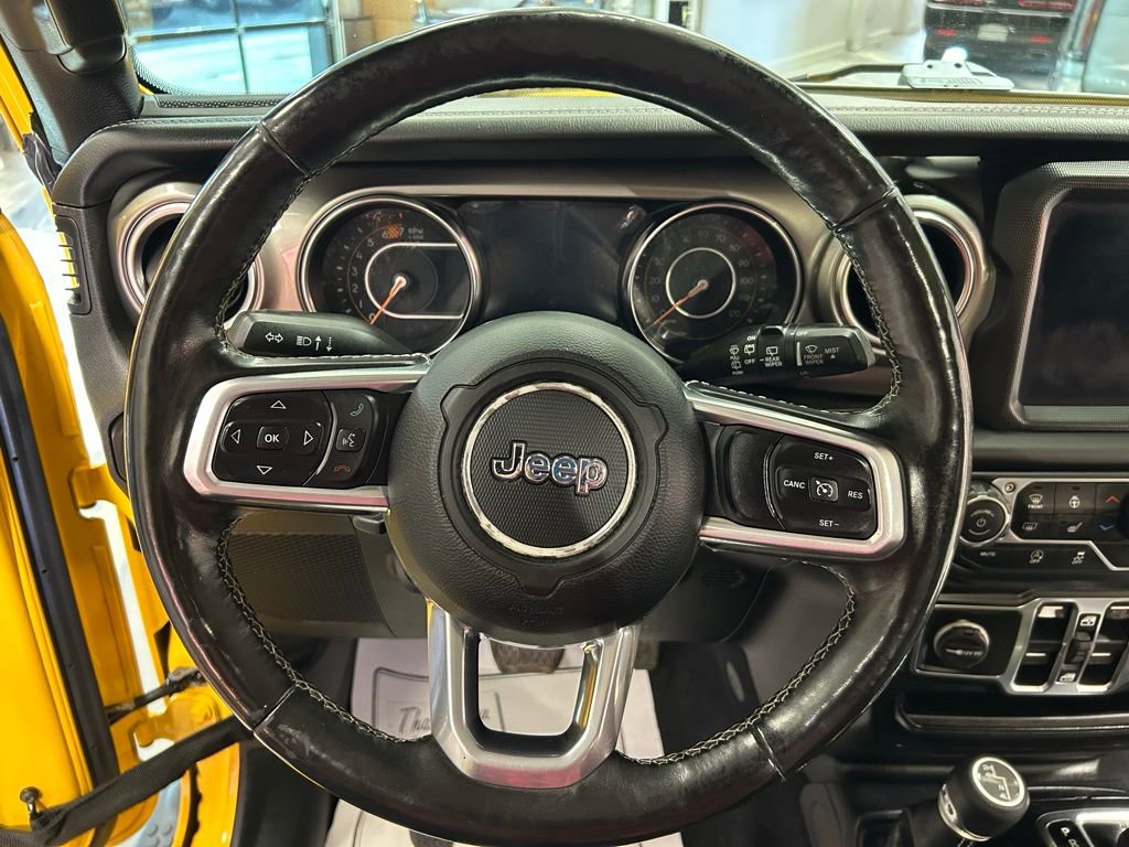 Used 2019 Jeep Wrangler Unlimited Sahara w/ Dual Top Group image 10