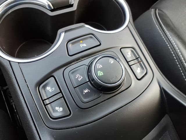 Used 2023 GMC Terrain SLT w/ Infotainment Package II AWD/4WD image 34