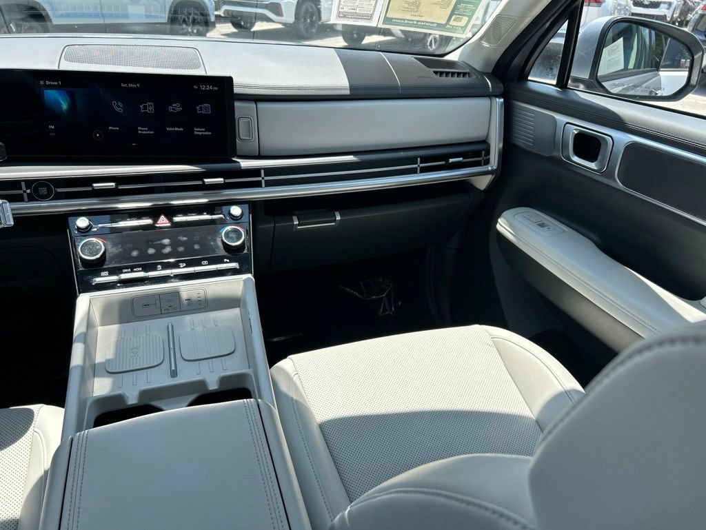Used 2026 Hyundai Santa Fe SEL FWD image 44