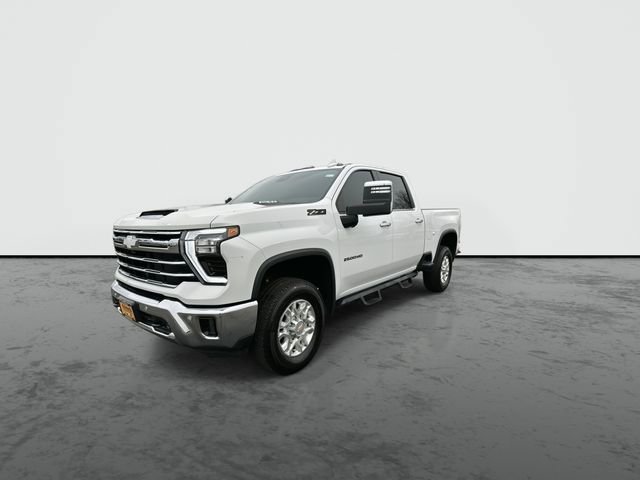 Used 2024 Chevrolet Silverado 2500 LTZ w/ LTZ Premium Package image 4