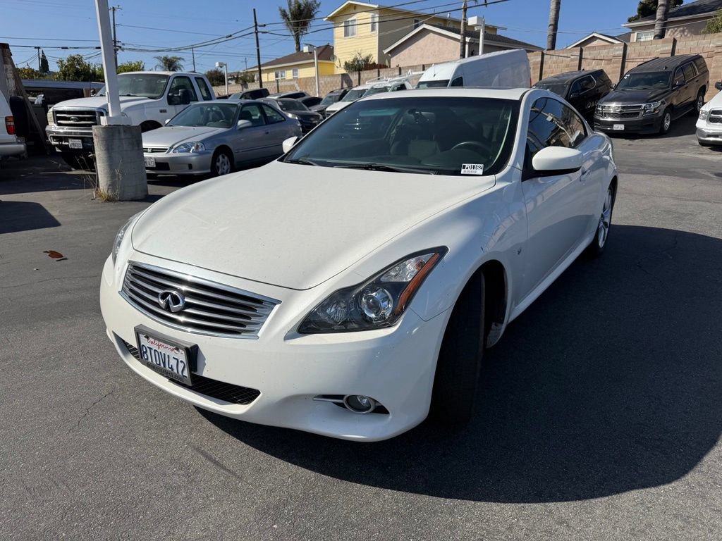Used 2015 INFINITI Q60 Journey w/ Premium Package RWD image 3