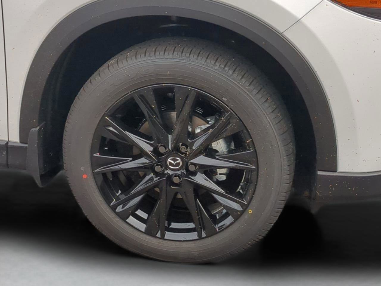 New 2025 MAZDA CX-5 Carbon Edition image 29