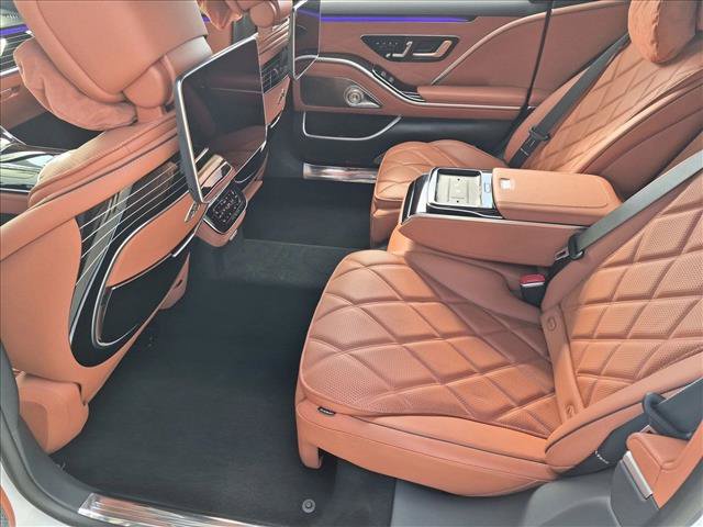 Certified 2025 Mercedes-Benz Maybach S 680 4MATIC image 20