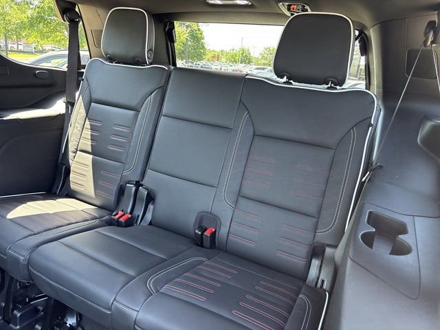 Used 2025 GMC Yukon AT4 Ultimate w/ LPO, Floor Liner Package AWD/4WD image 22
