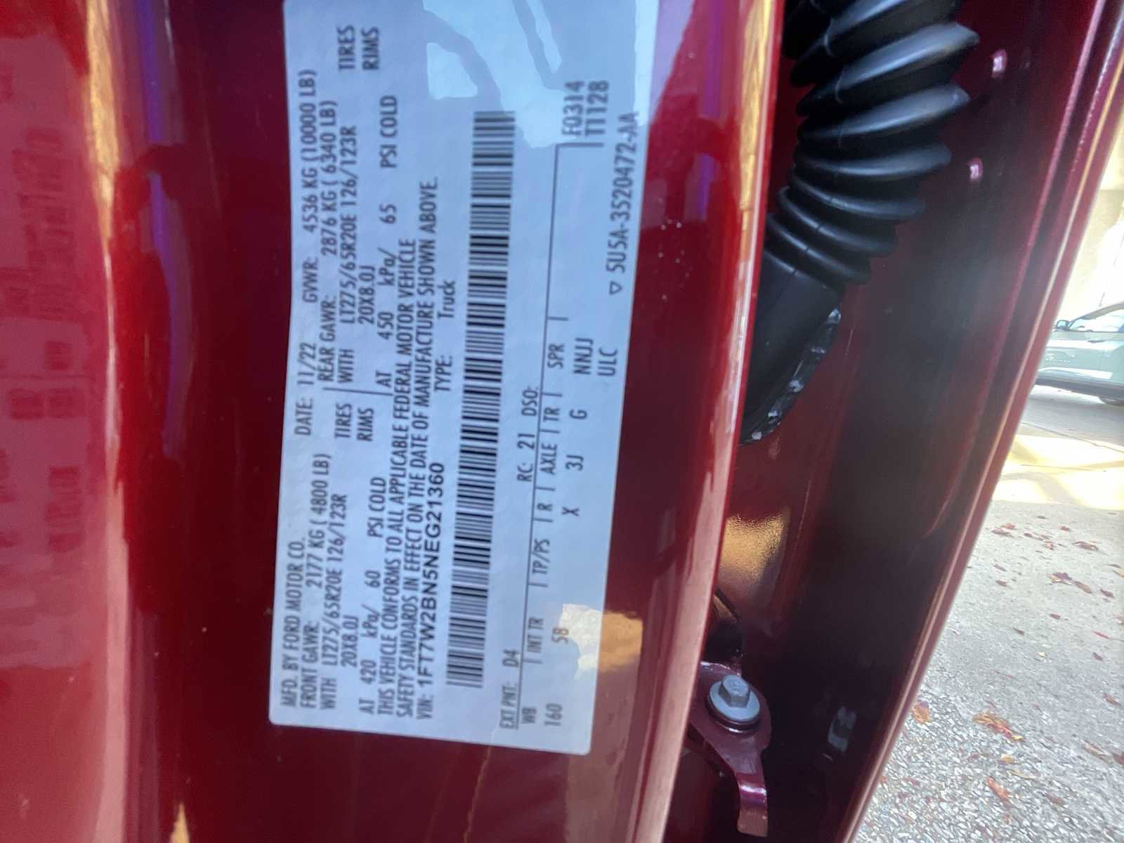 Used 2022 Ford F250 Lariat w/ Black Appearance Package image 35